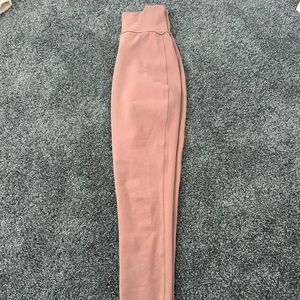 Bombshell nude colored leggings